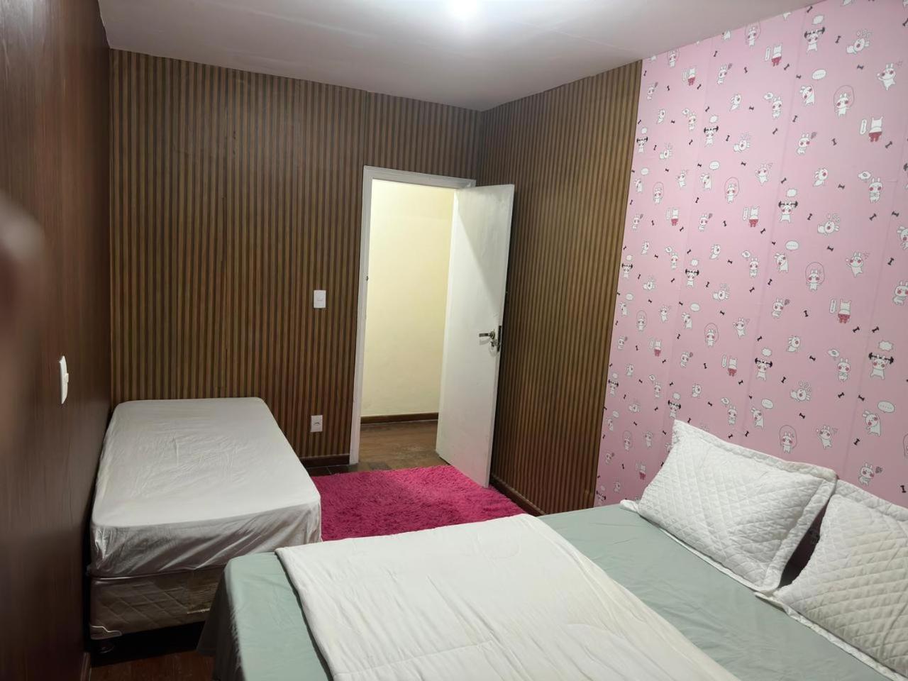 Apartamento Em Frente A *